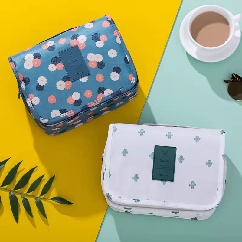 High Capacity Makeup Travel Bathroom Toiletries Wash Classification Hook Cosmetic Organizer Storage Bag for Women